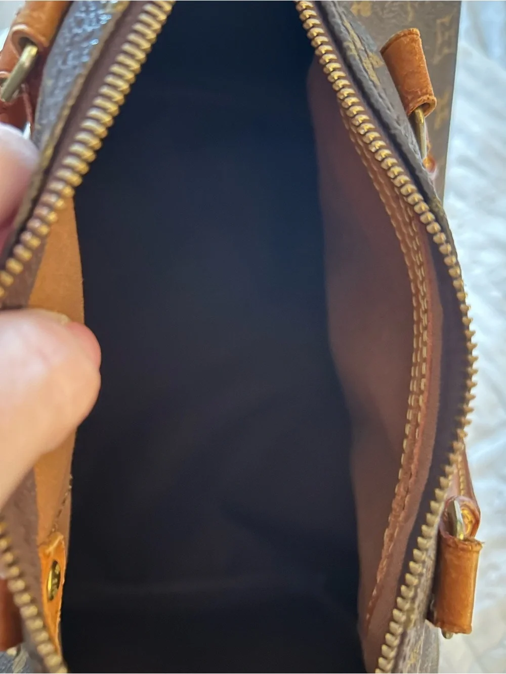Louis Vuitton speedy 30
